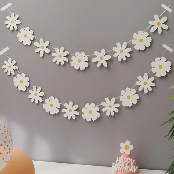 Daisy Flower Banner